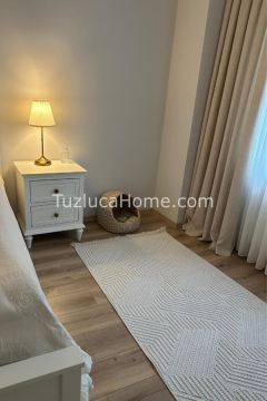 Jade İskandinav Bohem Tarz Özel Ölçü Kesme Makina Halısı 03 ekru